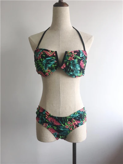 Set bikini V-Notch Halter cu imprimeu tropical